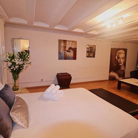 Efate Roomsバルセロナ エクステリア 写真